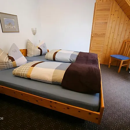 Gaestehaus Nonno - Mit Self Check-in, Kostenlosem Parkplatz Und Sonnenterrasse Apart Otel Weyher