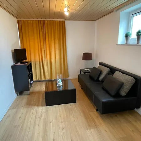 Gaestehaus Nonno - Mit Self Check-in, Kostenlosem Parkplatz Und Sonnenterrasse Apart Otel