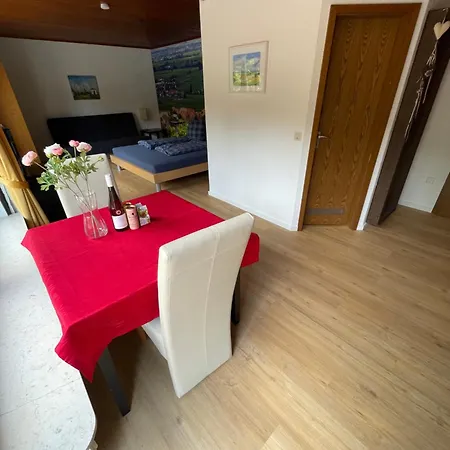 Gaestehaus Nonno - Mit Self Check-in, Kostenlosem Parkplatz Und Sonnenterrasse Apart Otel